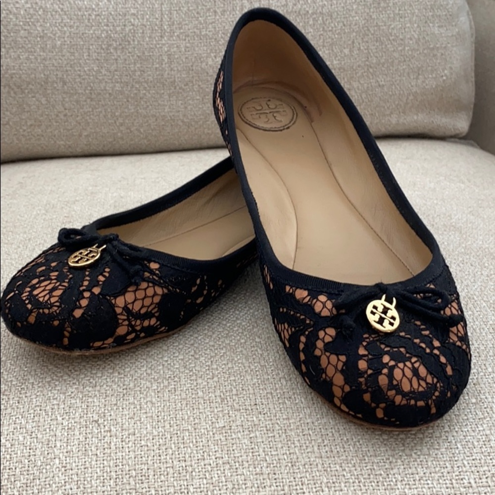 Tory Burch black lace ballerina flats